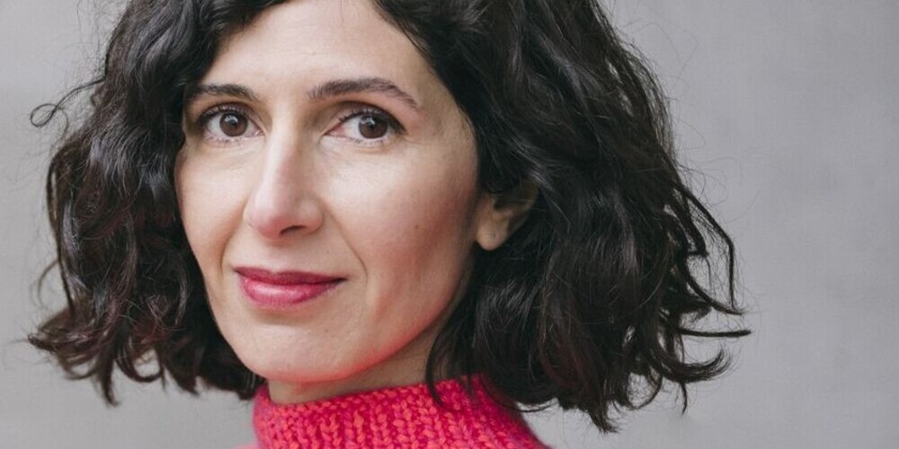 Tickets Nava Ebrahimi »Und Federn überall«, Moderation: Maha El Hissy in Berlin